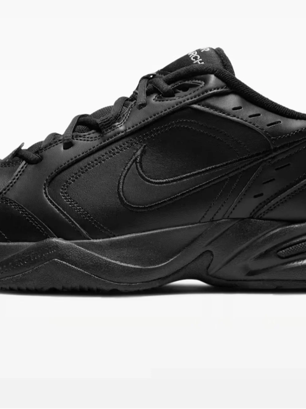Nike Air Monarch IV all black